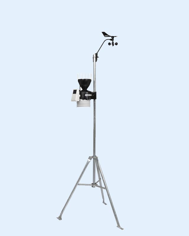 Wireless Vantage Pro2 Weather Station with Standard Radiation Shield and Weather